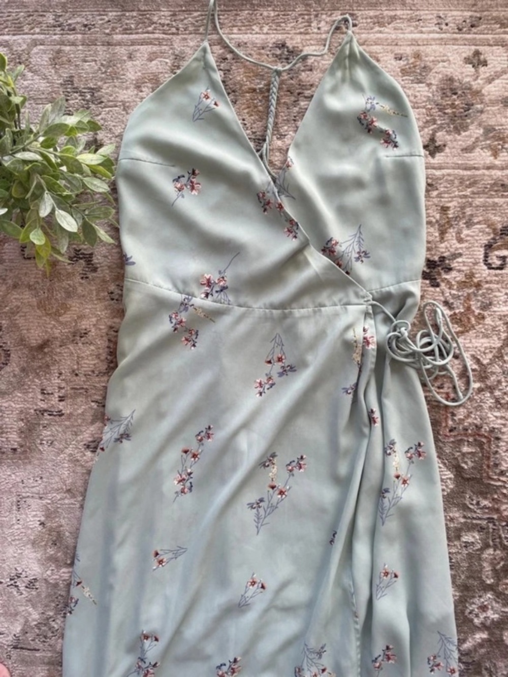 H&M Seagreen Floral Dress - Picture 4 of 9